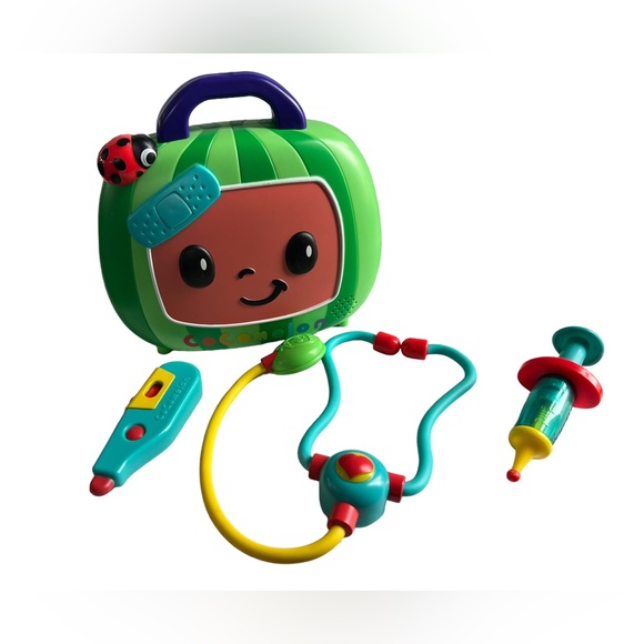 Cocomelon Musical Doctor Checkup Set Case 4 Play Pieces With Sound & Dr Song - Picture 1 of 11